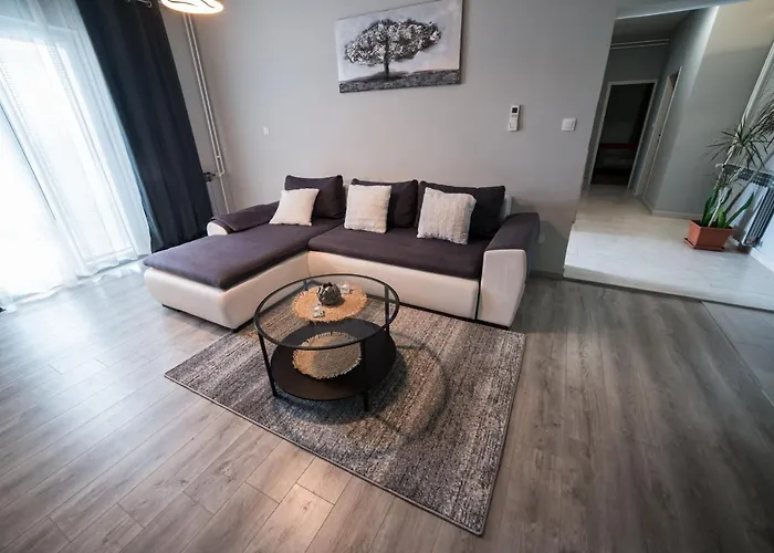 Magdalena, Вилла